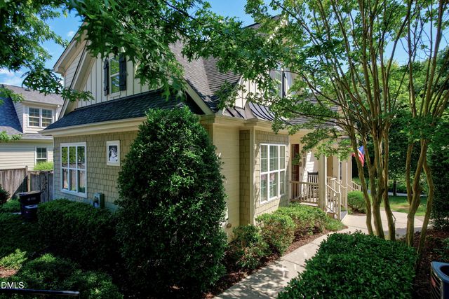 2745 Oberlin 103, Raleigh, NC 27608