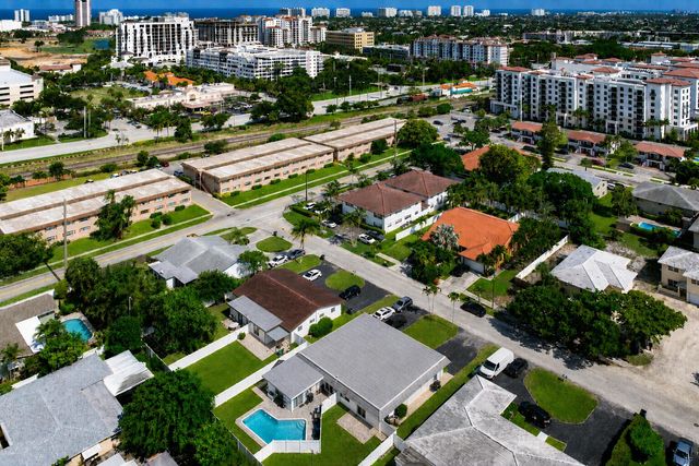 231 SW 6th Street, Boca Raton, FL 33432