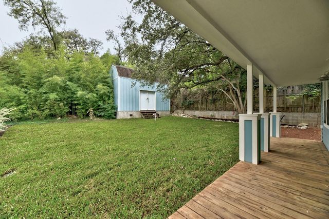 2305 W 9th ST, Austin, TX 78703