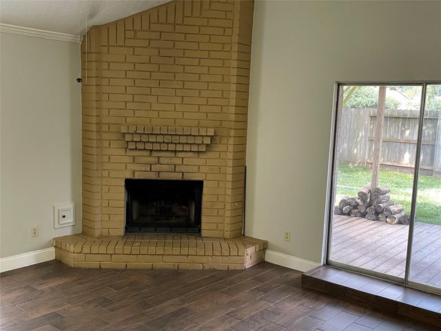 3118 Redcliff Drive, Sugar Land, TX 77479
