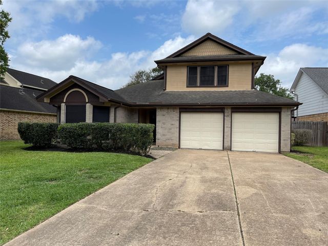 3118 Redcliff Drive, Sugar Land, TX 77479