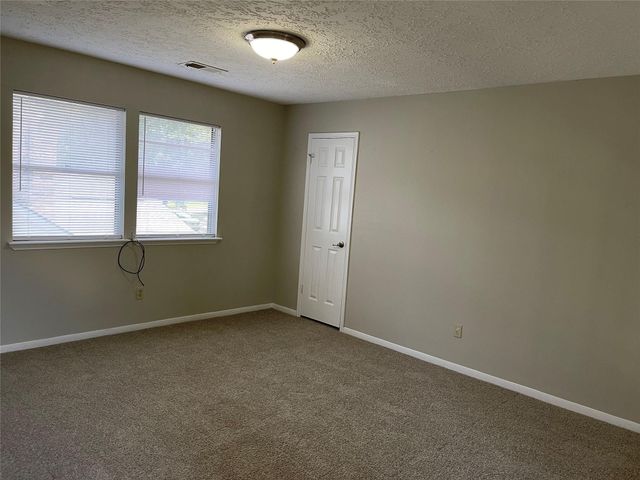 3118 Redcliff Drive, Sugar Land, TX 77479