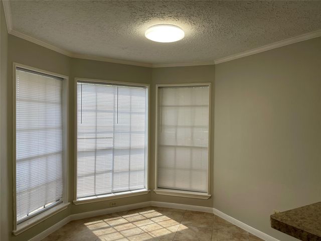 3118 Redcliff Drive, Sugar Land, TX 77479