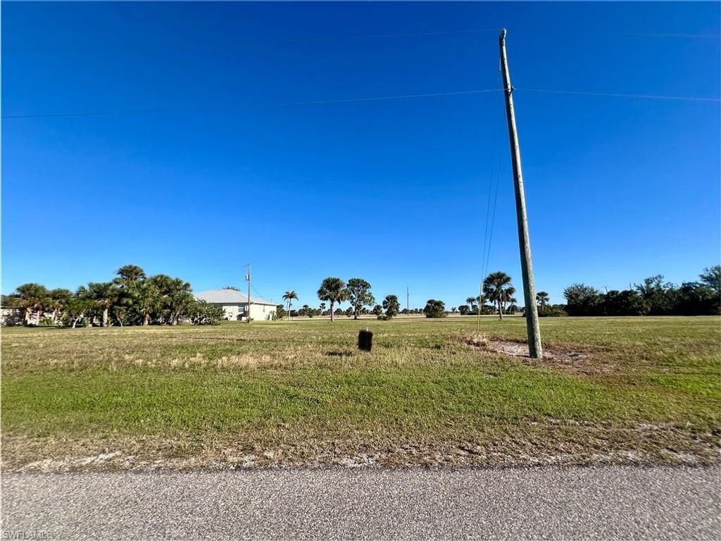 17 Brig CIR E, PLACIDA, FL 33946 — exterior