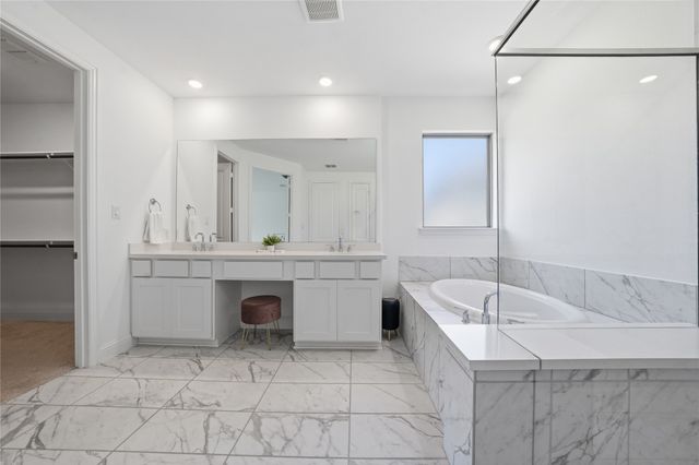 1400 Kurelek Drive, Little Elm, TX 75068
