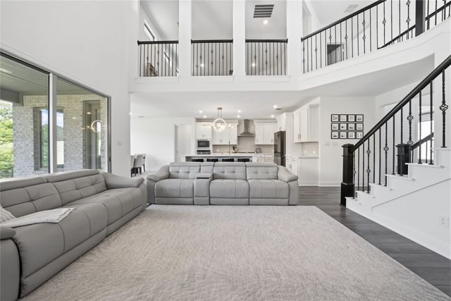 1400 Kurelek Drive, Little Elm, TX 75068