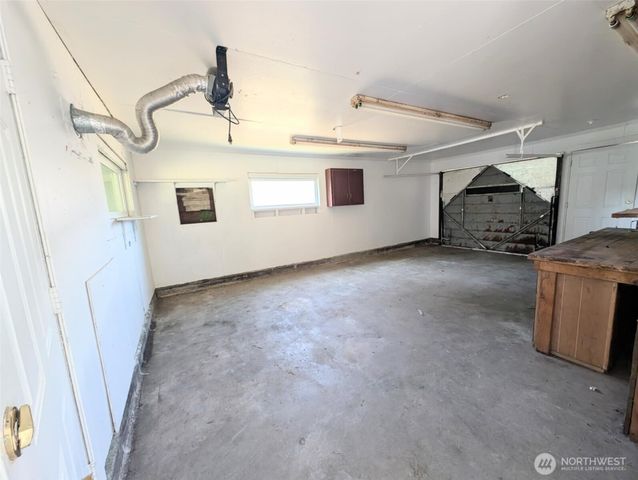 306 S 6th Street, Satsop, WA 98541