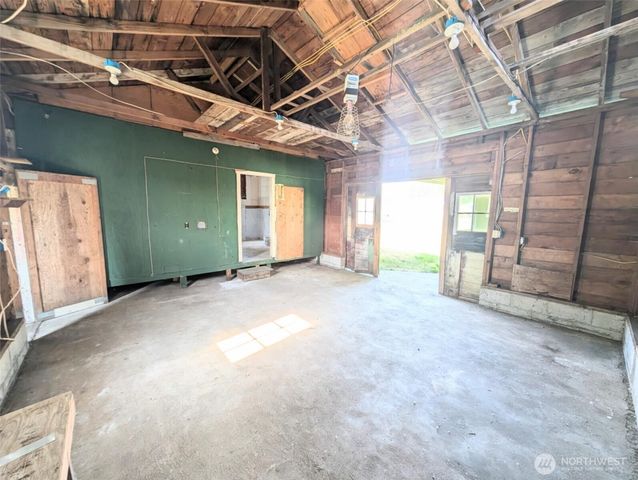 306 S 6th Street, Satsop, WA 98541