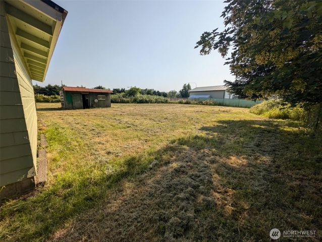 306 S 6th Street, Satsop, WA 98541