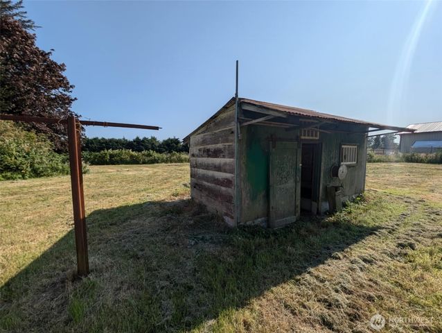 306 S 6th Street, Satsop, WA 98541