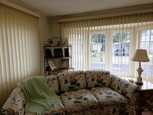 3209 OAKWOOD BOULEVARD S, Sarasota, FL 34237