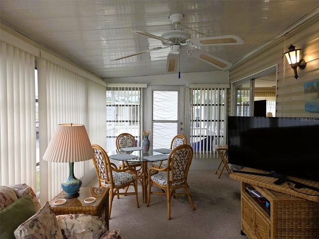 3209 OAKWOOD BOULEVARD S, Sarasota, FL 34237