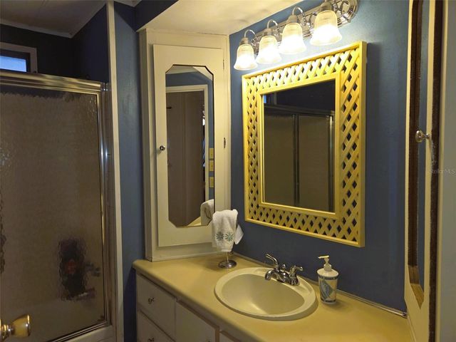 3209 OAKWOOD BOULEVARD S, Sarasota, FL 34237