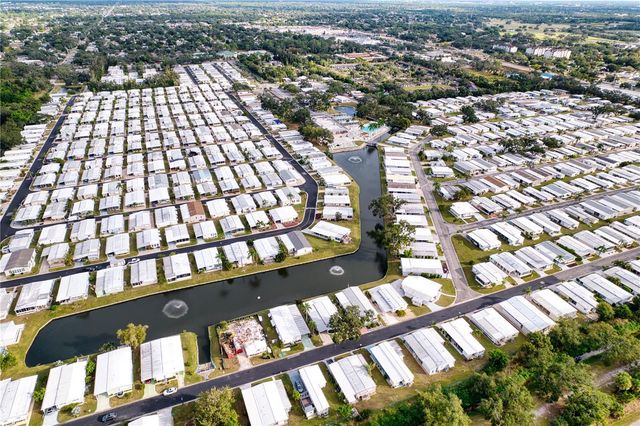 3209 OAKWOOD BOULEVARD S, Sarasota, FL 34237