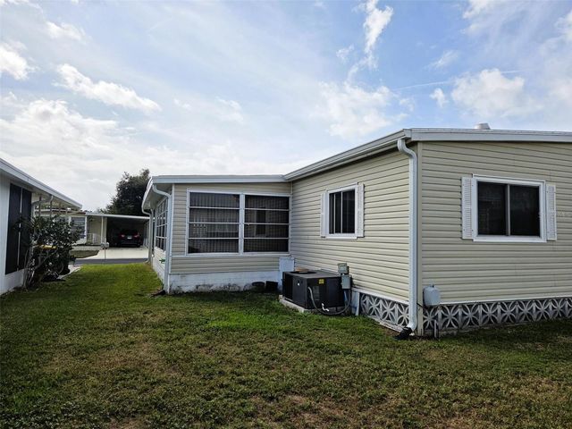 3209 OAKWOOD BOULEVARD S, Sarasota, FL 34237