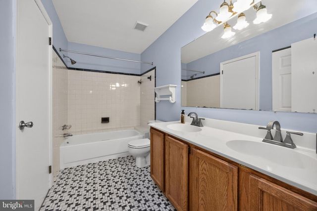 2116 YORKTOWN NORTH N, West Norriton, PA 19403