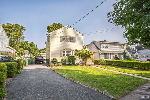 503 Riverside Avenue, Rutherford, NJ 07070