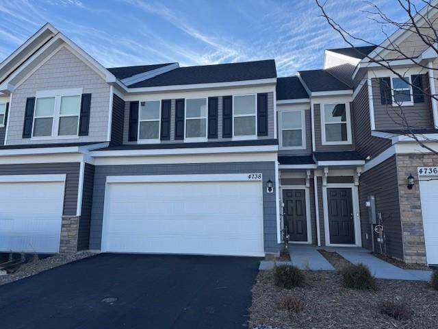 4738 AirLake Curve, Woodbury, MN 55129