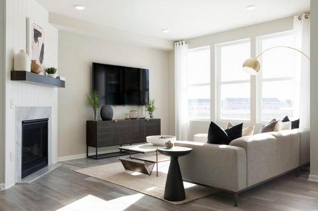 4738 AirLake Curve, Woodbury, MN 55129