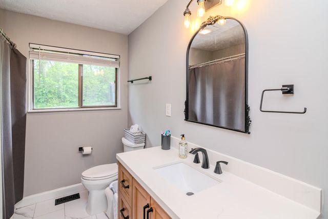 720 Terry Drive, Winchester, KY 40391