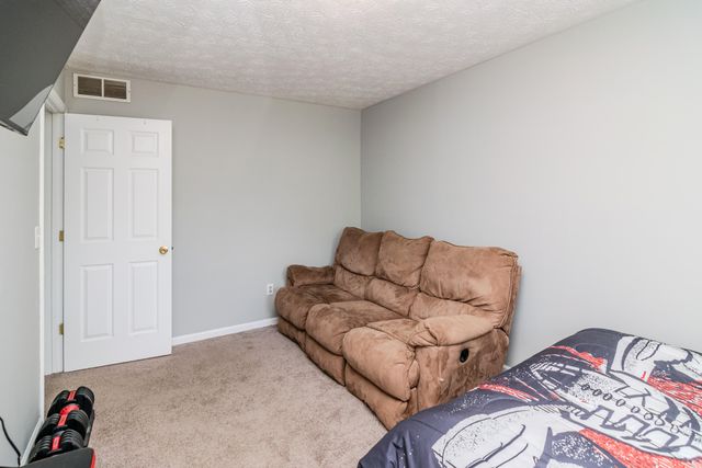 720 Terry Drive, Winchester, KY 40391