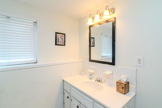 720 Terry Drive, Winchester, KY 40391