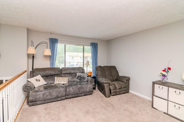 720 Terry Drive, Winchester, KY 40391