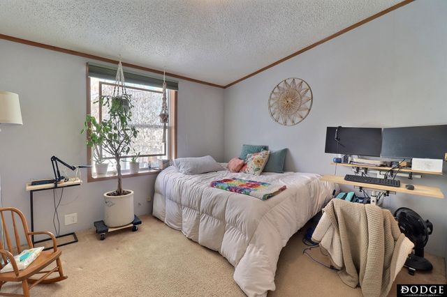 509 E Circle Drive, Hooper, NE 68031