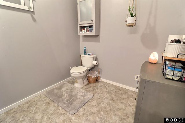 509 E Circle Drive, Hooper, NE 68031