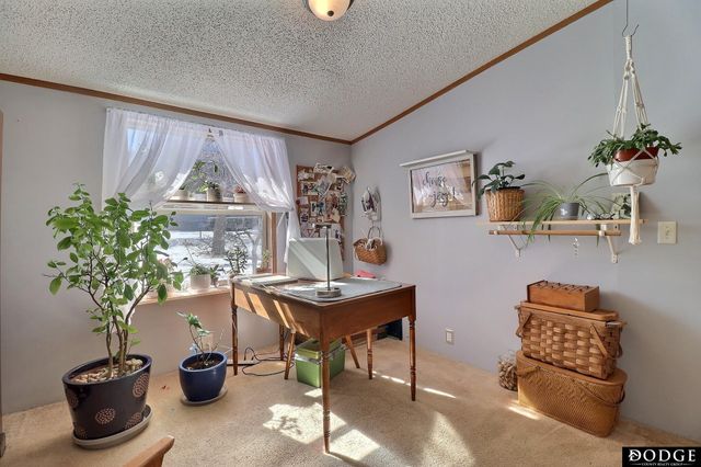 509 E Circle Drive, Hooper, NE 68031