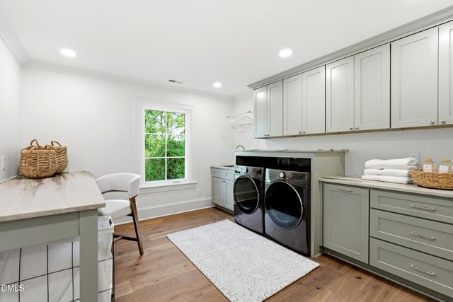 1526 Brooks Avenue, Raleigh, NC 27607