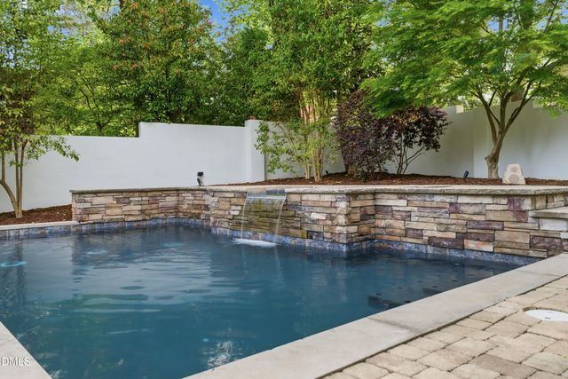 1526 Brooks Avenue, Raleigh, NC 27607