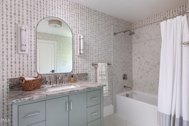 1526 Brooks Avenue, Raleigh, NC 27607