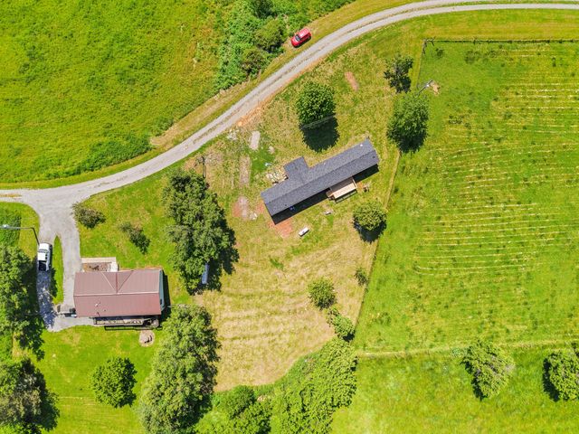 121 Bischoff Lane, Brooksville, KY 41004