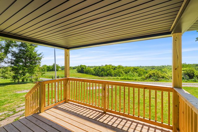 121 Bischoff Lane, Brooksville, KY 41004