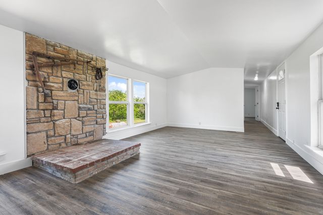 121 Bischoff Lane, Brooksville, KY 41004