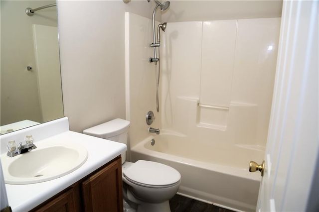514 Carrington Court, Canton, GA 30115