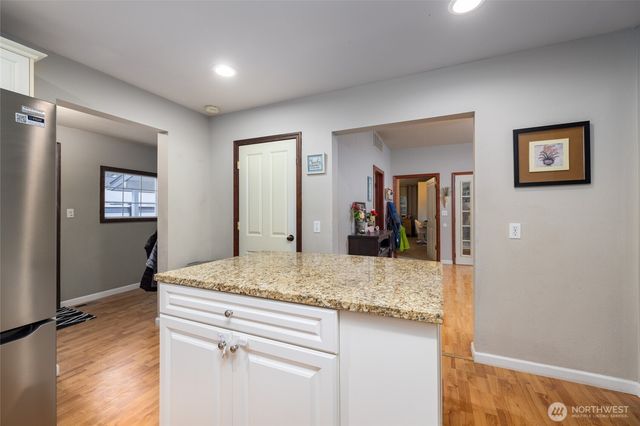 9543 Columbia Way, Sedro Woolley, WA 98284