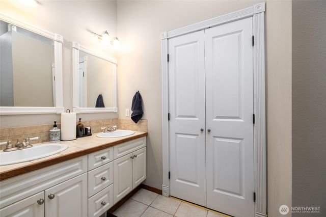9543 Columbia Way, Sedro Woolley, WA 98284
