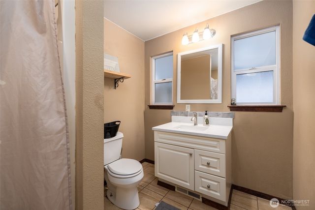 9543 Columbia Way, Sedro Woolley, WA 98284
