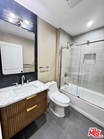 5637 Homeside Avenue, Los Angeles, CA 90016