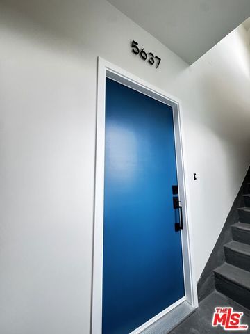 5637 Homeside Avenue, Los Angeles, CA 90016
