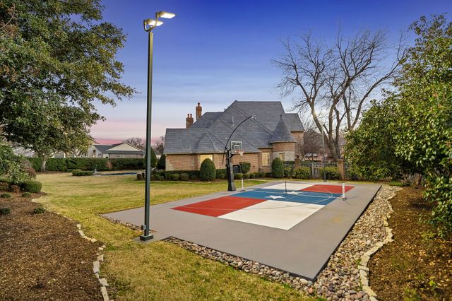 5705 Morlaix Court, Colleyville, TX 76034