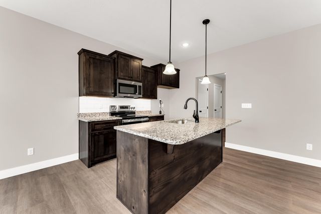 403 Wright Street, Willard, MO 65781