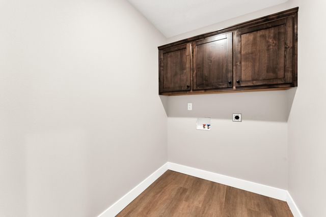 403 Wright Street, Willard, MO 65781