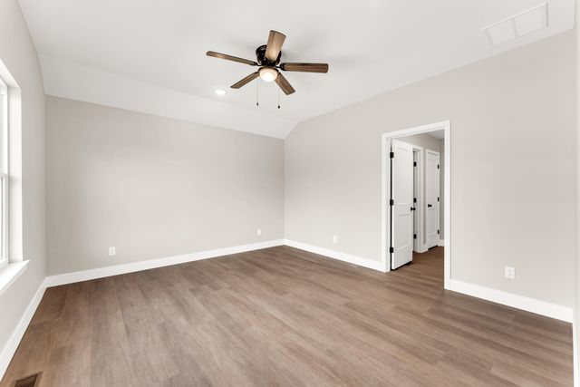 403 Wright Street, Willard, MO 65781