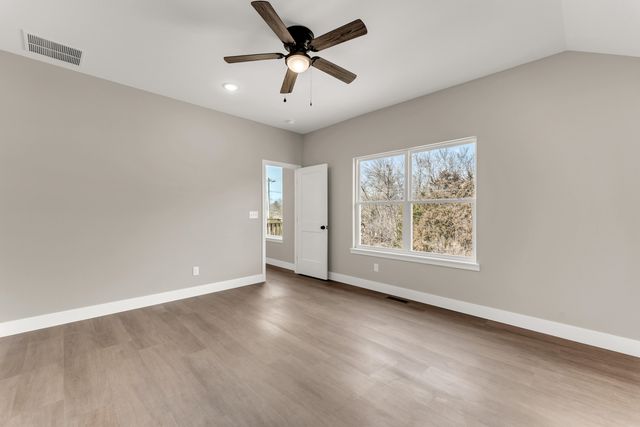 403 Wright Street, Willard, MO 65781