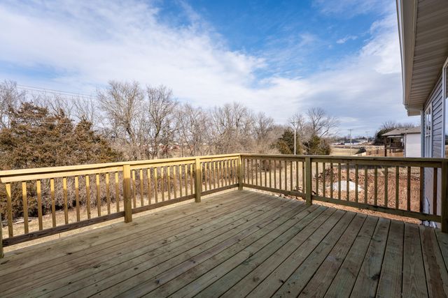 403 Wright Street, Willard, MO 65781