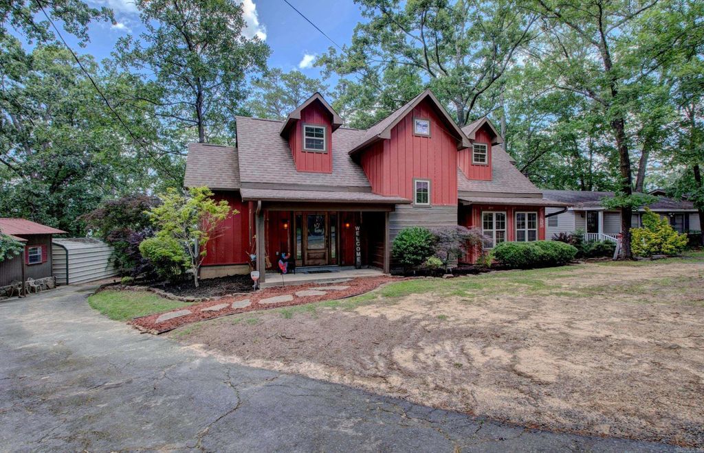 30 Cedar Street, Higden, AR 72067