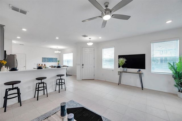 5728 SKYTOP DRIVE, Lithia, FL 33547